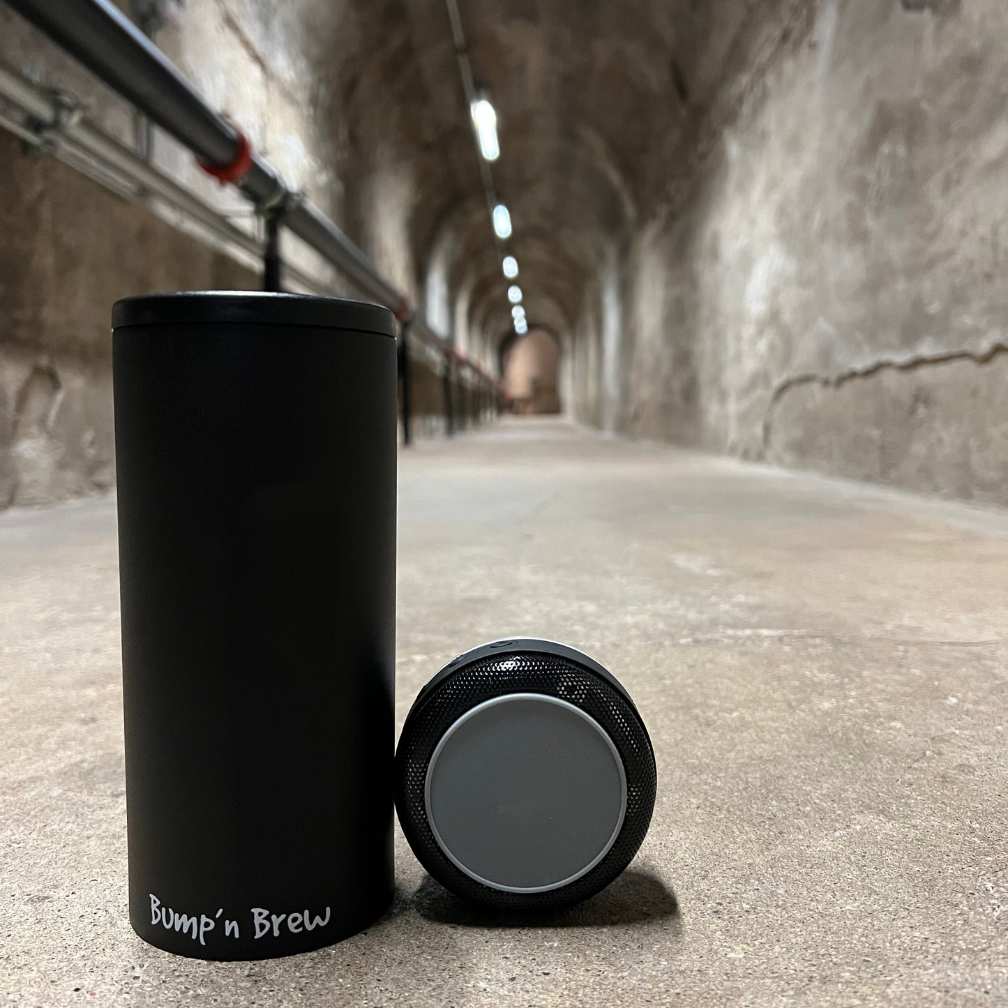Bump'n Brew Speaker Can Cooler (Matte Black)