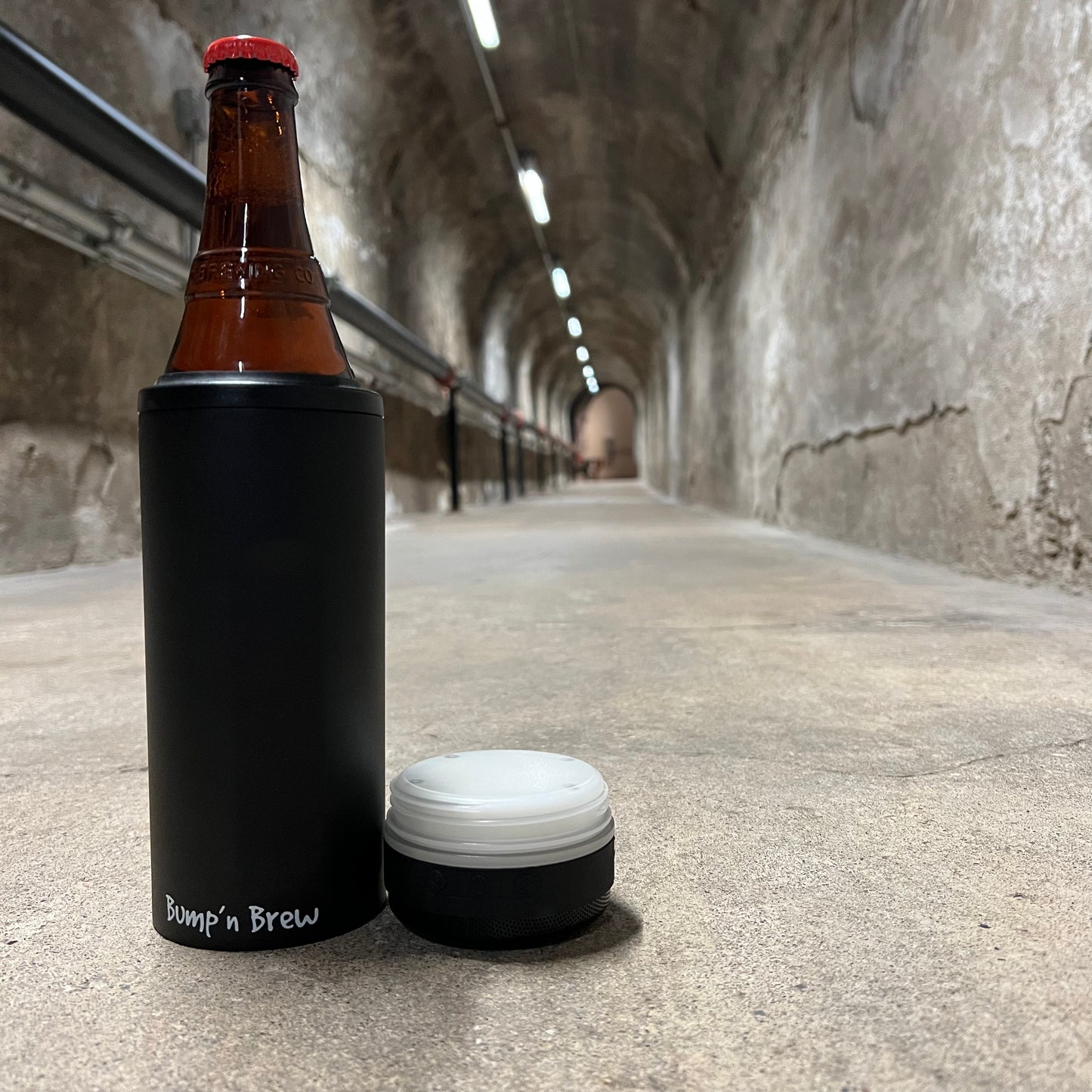 Bump'n Brew Speaker Can Cooler (Matte Black)