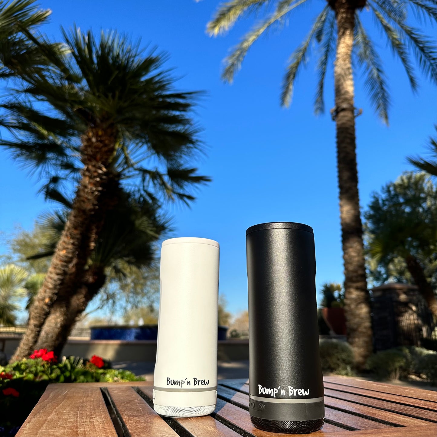 Bump'n Brew Speaker Can Cooler (Matte White)