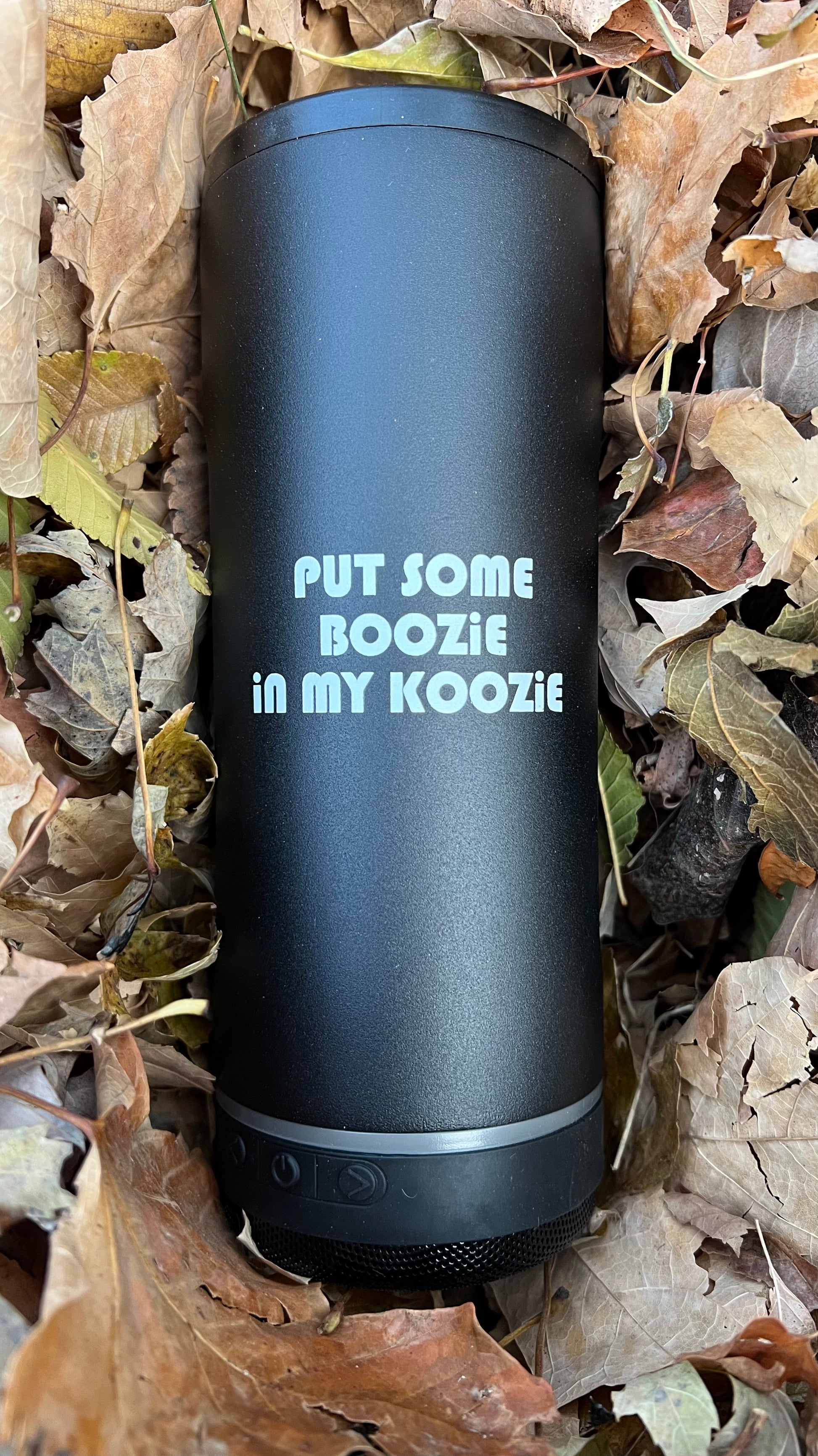 Bump'n Brew Insulated Can and Bottle Speaker Koozie (Matte White)