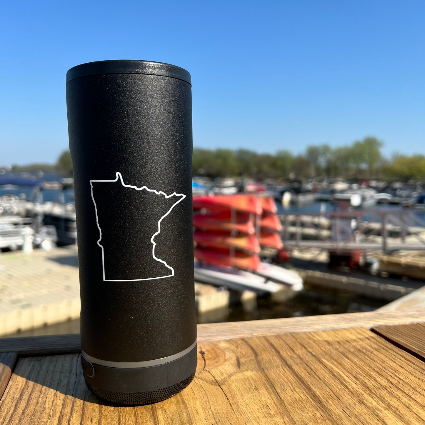 Bump'n Brew Koozie w/ Speaker – Sand Valley Golf Resort Shop